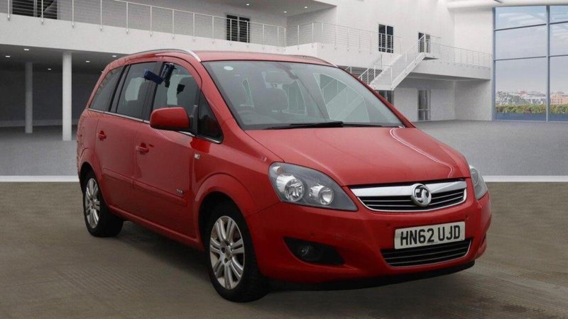 VAUXHALL ZAFIRA 1.6 16V Design Euro 5 5dr (SNav)